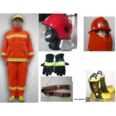 Quần áo chống cháy Nomex 4 lớp.